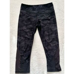 Scorpio Sol leggings (Capri style) size XS